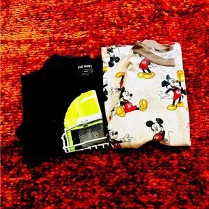 Boys 3t bundle Nike and Mickey Mouse